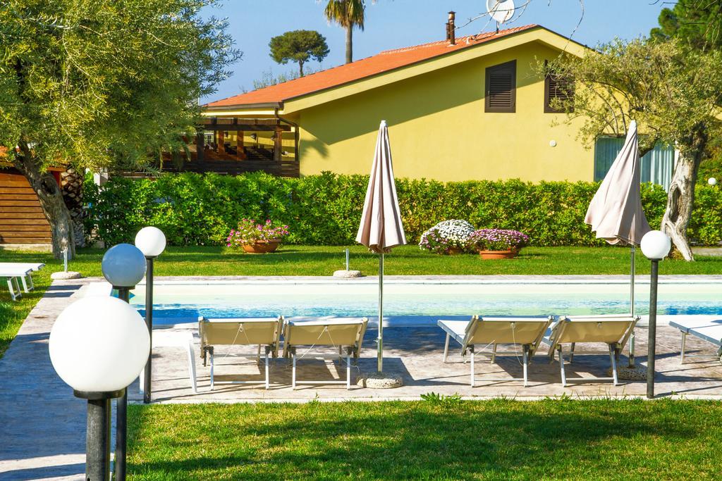 Baia Degli Ulivi Apartments Cefalu Exterior photo