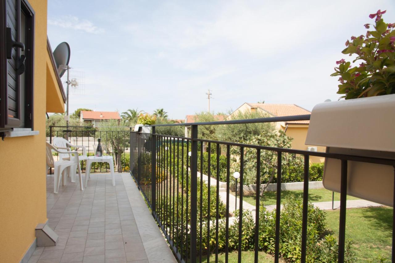 Baia Degli Ulivi Apartments Cefalu Room photo